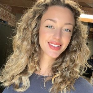 Meet your Posher, Kendall